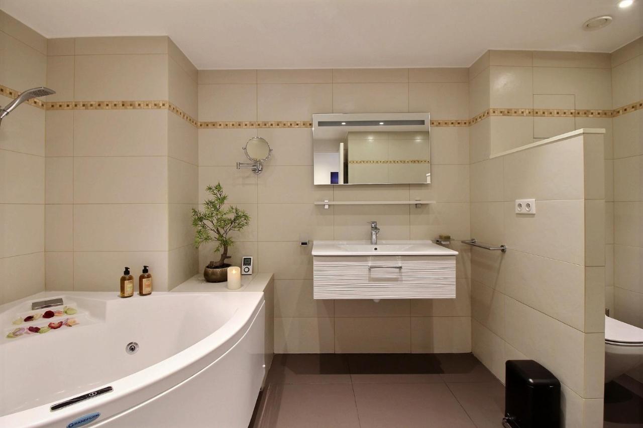 Assia & Nathalie - Luxury B&B Marais Párizs Kültér fotó